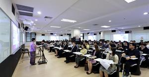 คณะศิลปศาสตร์เข้าร่วมโครงการอบรมเชิงปฏิบัติการ Curriculum Redesign เพื่อการตรวจสอบและรับรองมาตรฐานการอุดมศึกษาระดับหลักสูตร > </a><div style=